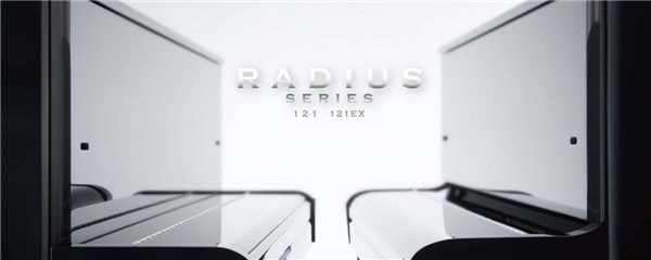 「RADIUS系列」立式鋼琴